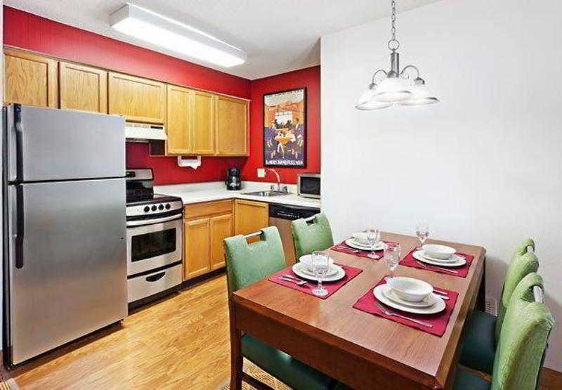 Residence Inn By Marriott Austin The Domain Area Bilik gambar